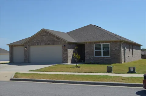 10607 Pine