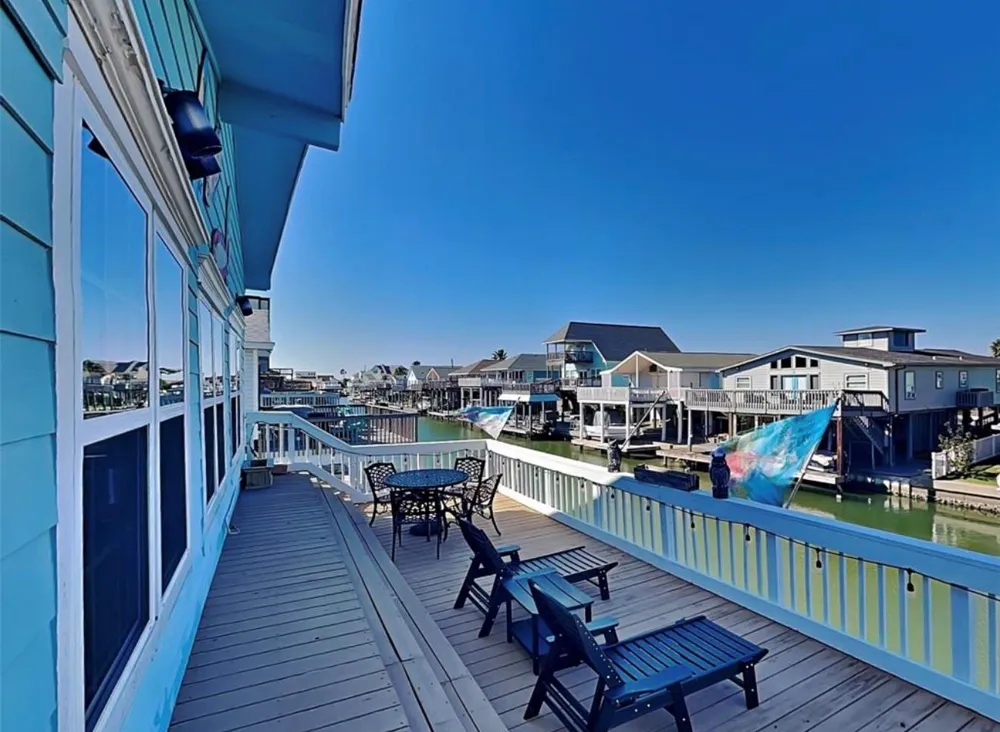 22104 Zapata Drive Galveston, TX 77554