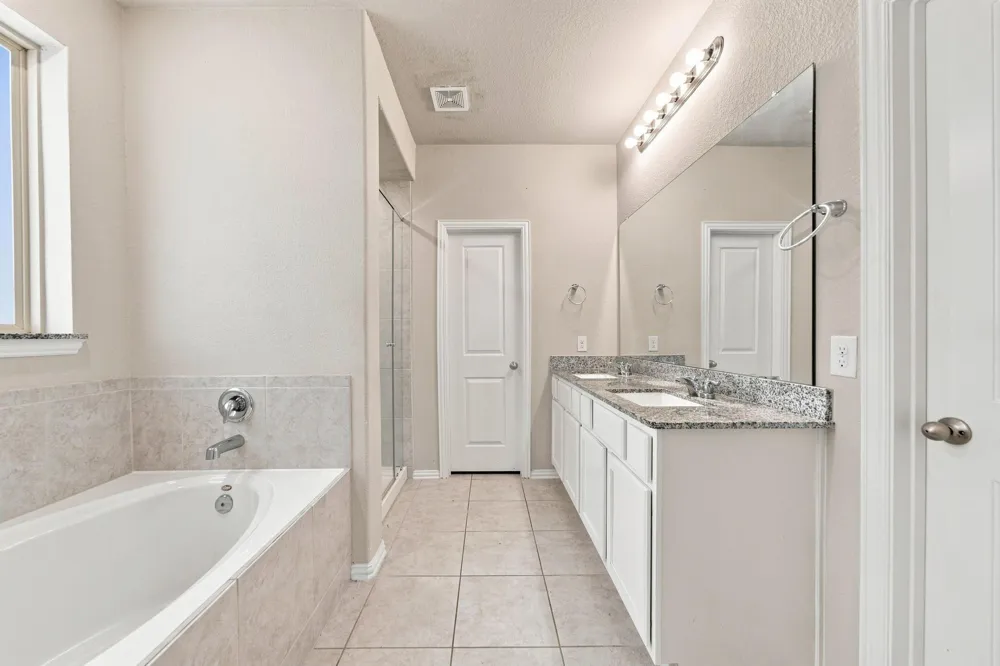 3715 Allegro Drive Rosharon, TX 77583