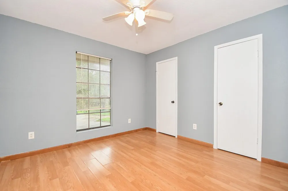 8323 Wilcrest Drive #17008 Houston, TX 77072