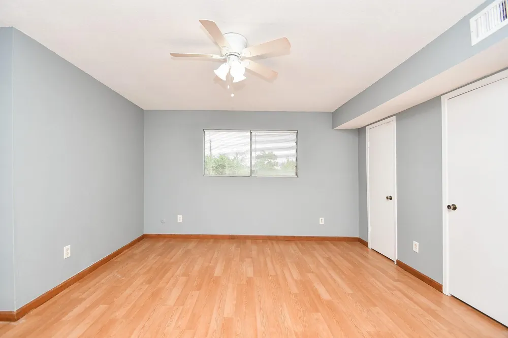8323 Wilcrest Drive #17008 Houston, TX 77072