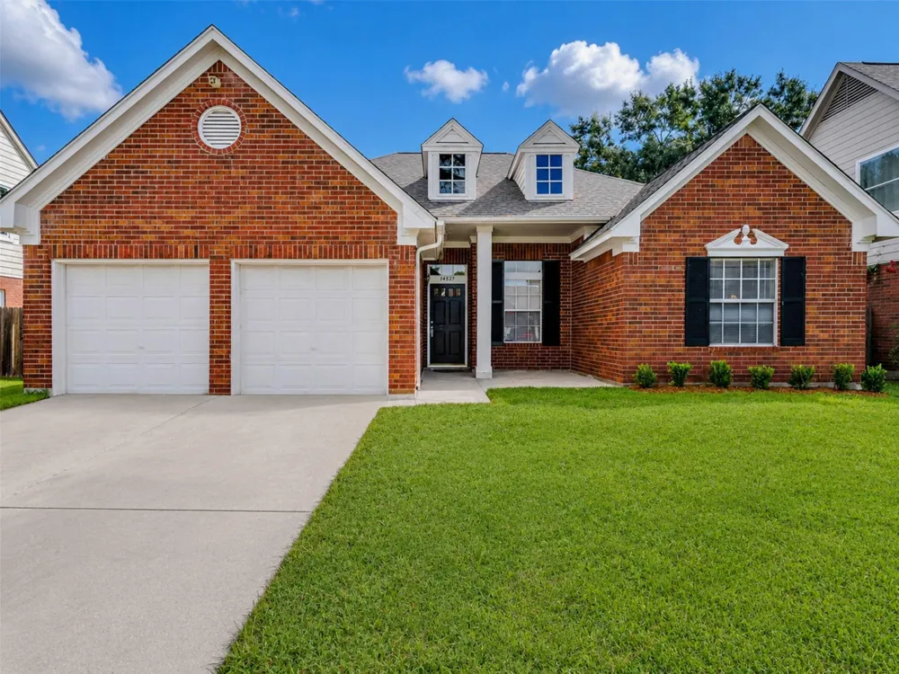 14527 Circlewood Way Houston, TX 77062