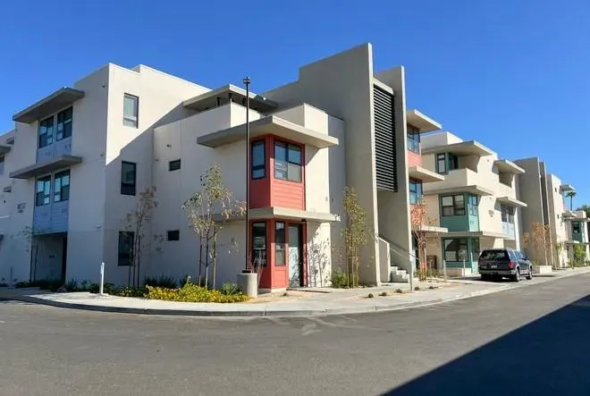 1527 Sunrise Way Other, CA 92262