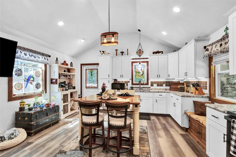 2075 Mangum Road Livingston, TX 77351