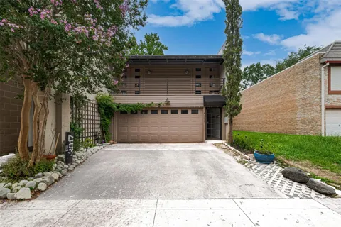 3017 Bissonnet Street