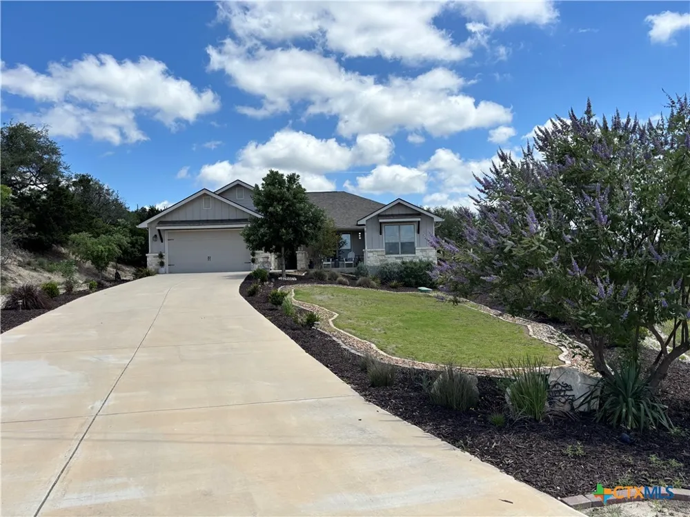 192 Yucca Drive Canyon Lake, TX 78133