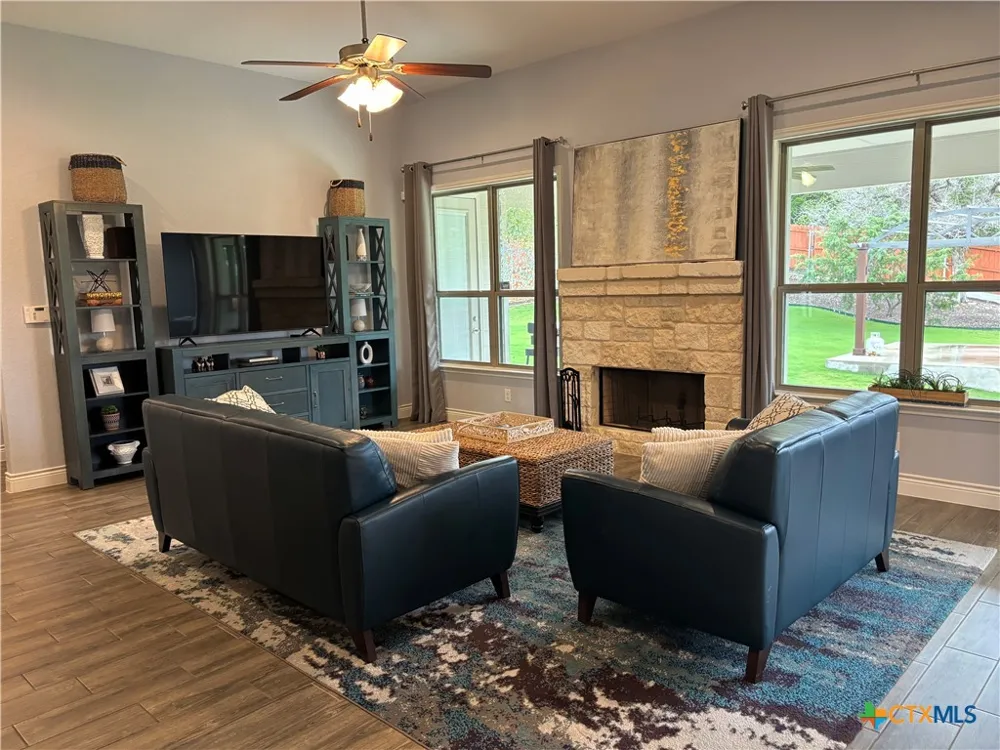 192 Yucca Drive Canyon Lake, TX 78133