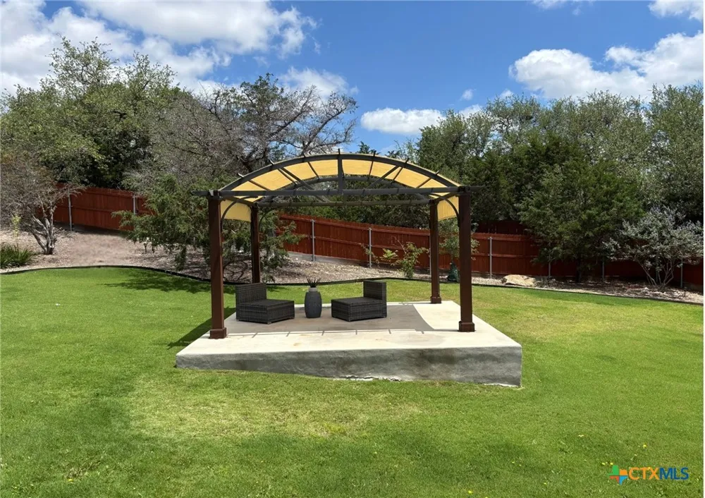 192 Yucca Drive Canyon Lake, TX 78133