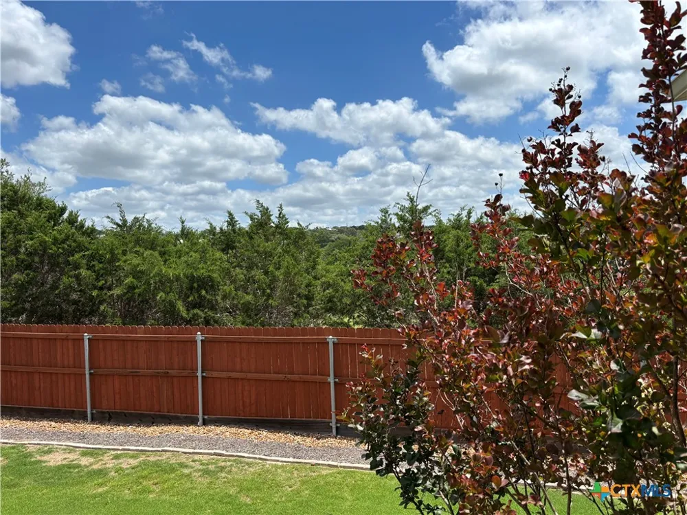 192 Yucca Drive Canyon Lake, TX 78133