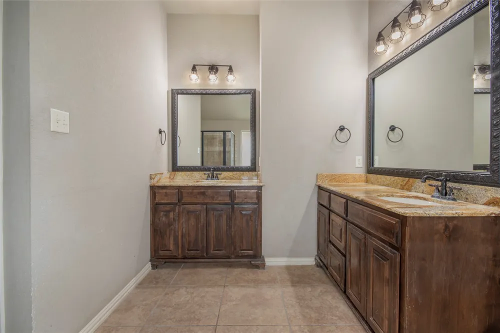 2505 Wichita Trail Sanger, TX 76266