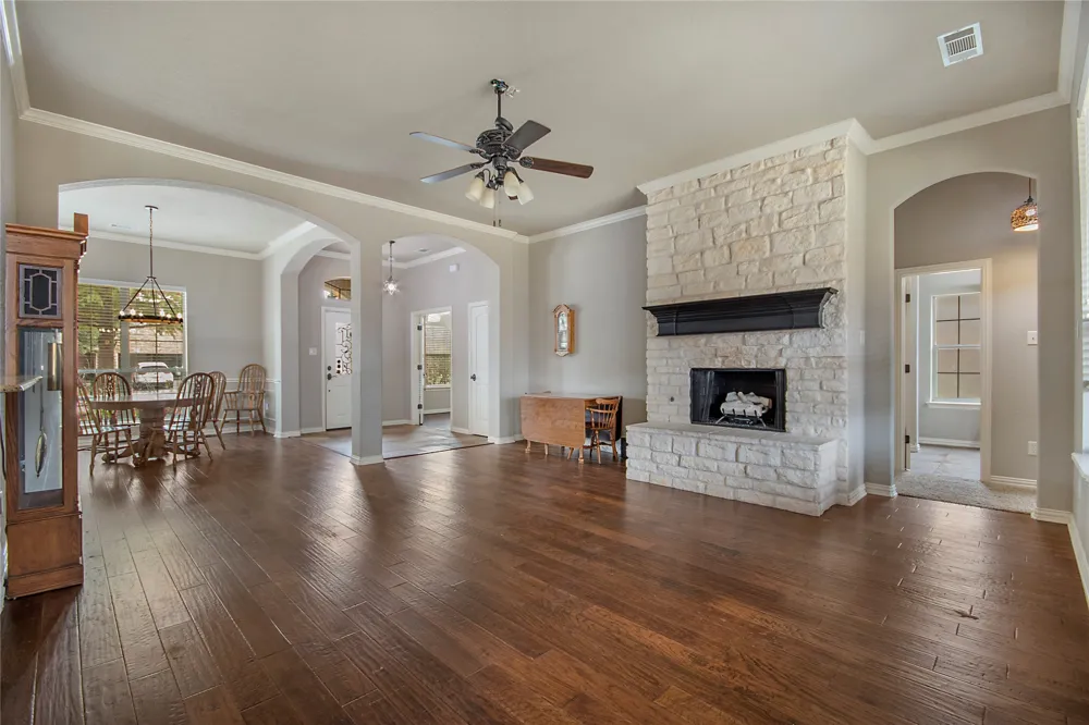 2505 Wichita Trail Sanger, TX 76266