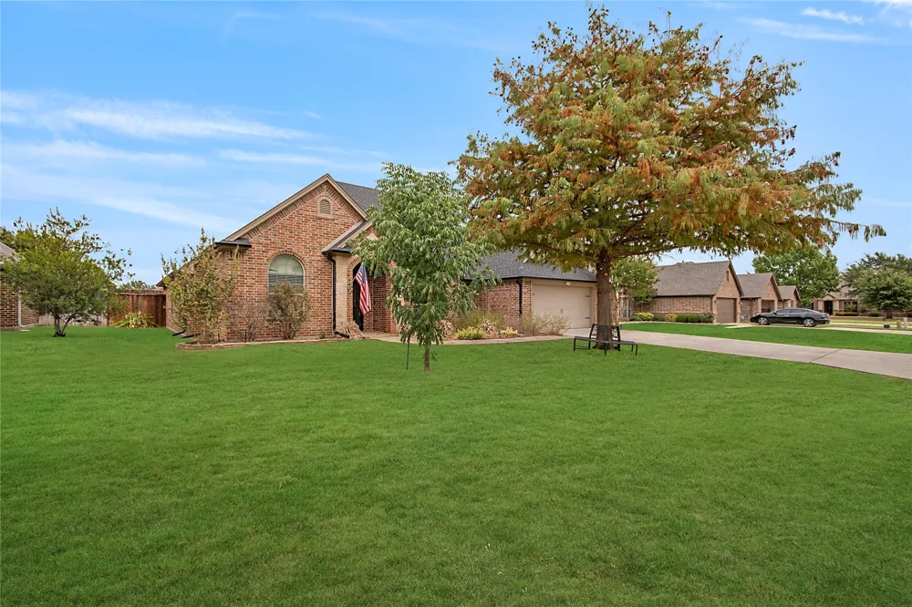 2505 Wichita Trail Sanger, TX 76266