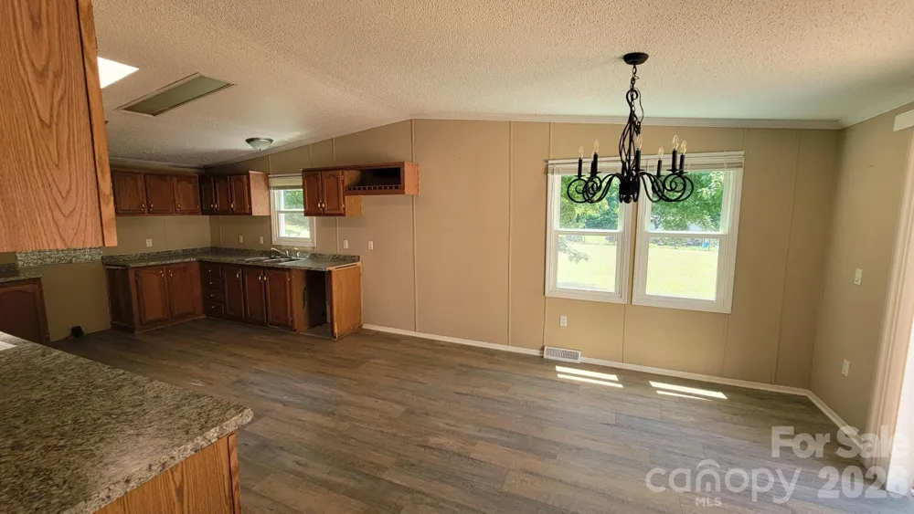 5401 Creek Run Court Bessemer City, NC 28086