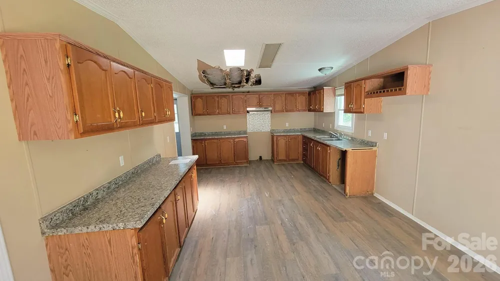 5401 Creek Run Court Bessemer City, NC 28086