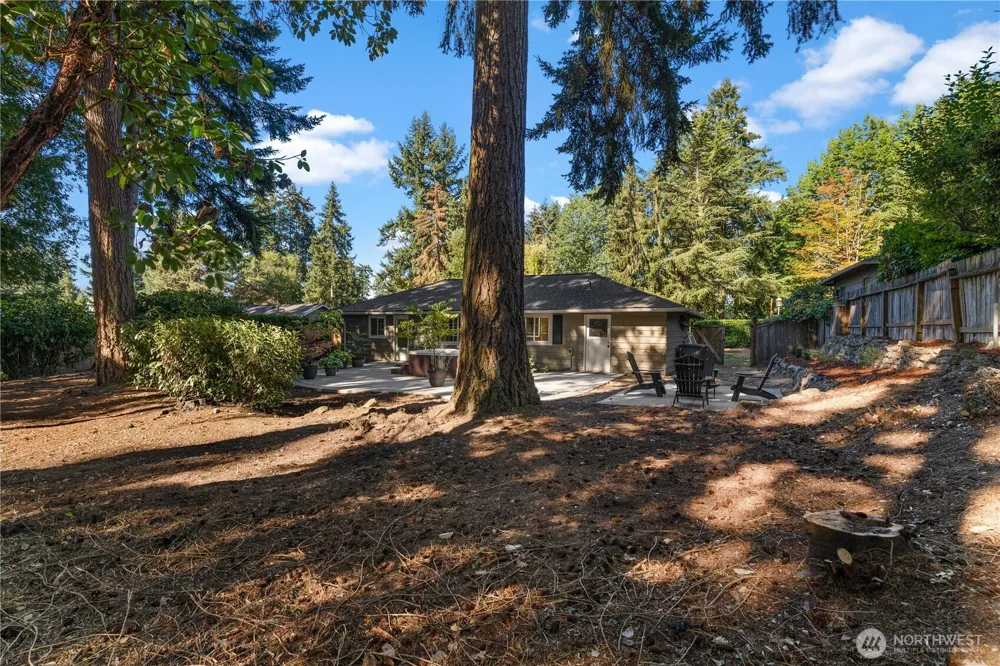 2422 126th Avenue NE Bellevue, WA 98005