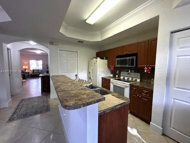 4927 Windward Way #4401 Dania Beach, FL 33312