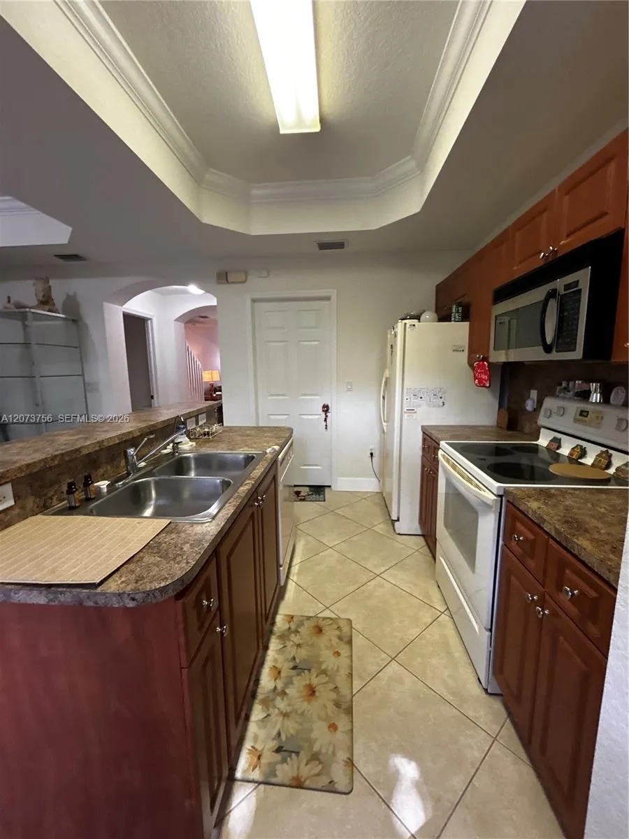 4927 Windward Way #4401 Dania Beach, FL 33312