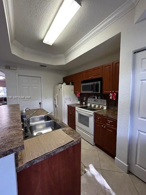 4927 Windward Way #4401 Dania Beach, FL 33312