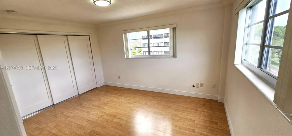 650 Coral Way #404 Coral Gables, FL 33134