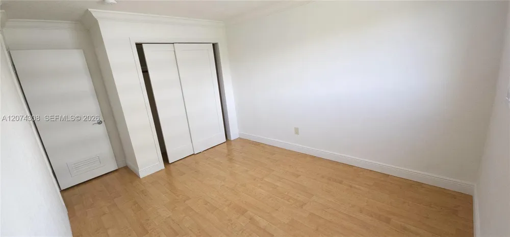650 Coral Way #404 Coral Gables, FL 33134