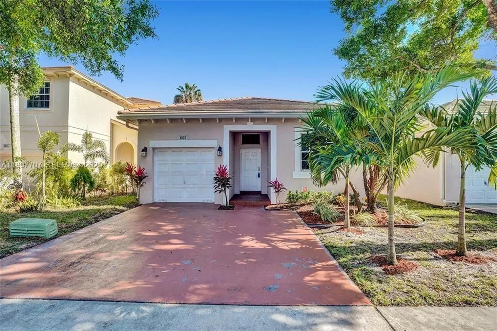 4824 NW 19TH STREET Coconut Creek, FL 33063