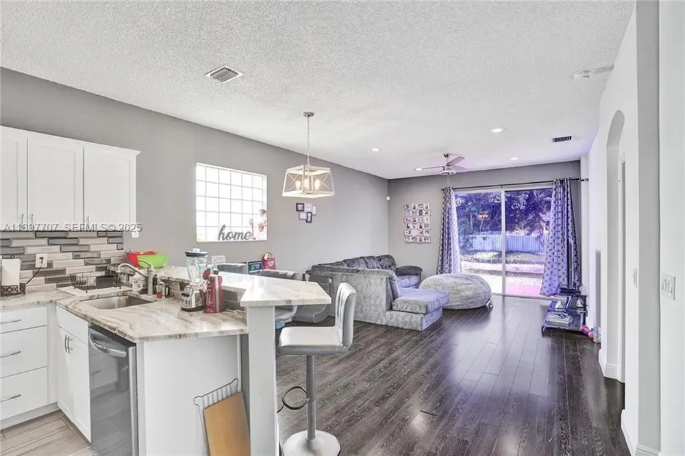 4824 NW 19TH STREET Coconut Creek, FL 33063