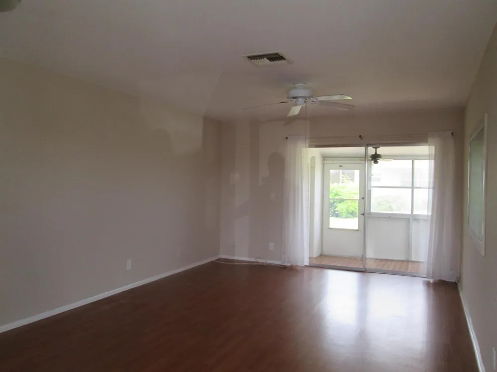 2611 W BARKLEY DRIVE W #E West Palm Beach, FL 33415