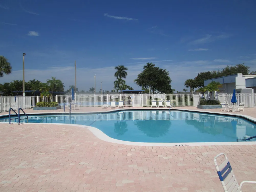 2611 W BARKLEY DRIVE W #E West Palm Beach, FL 33415