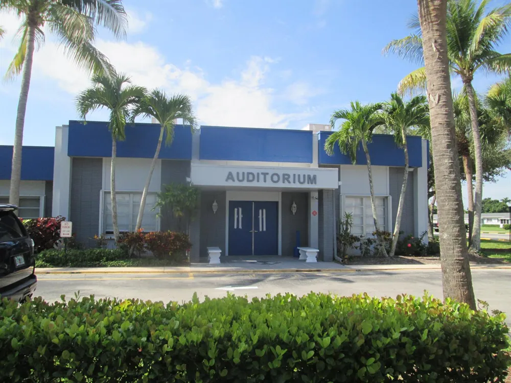 2611 W BARKLEY DRIVE W #E West Palm Beach, FL 33415