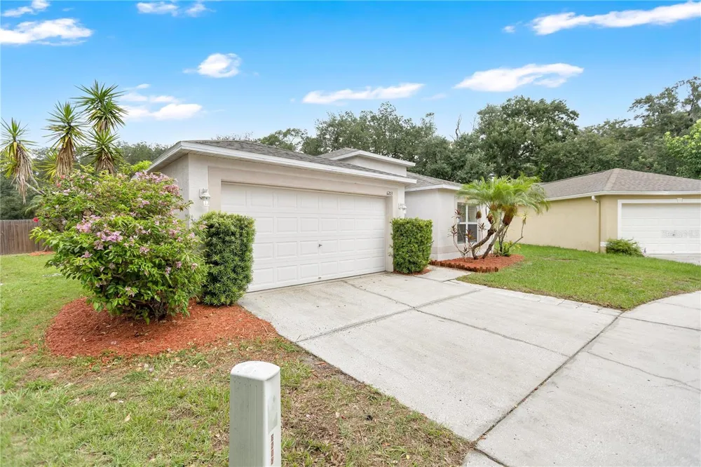 6203 VENEZIA PLACE Riverview, FL 33578