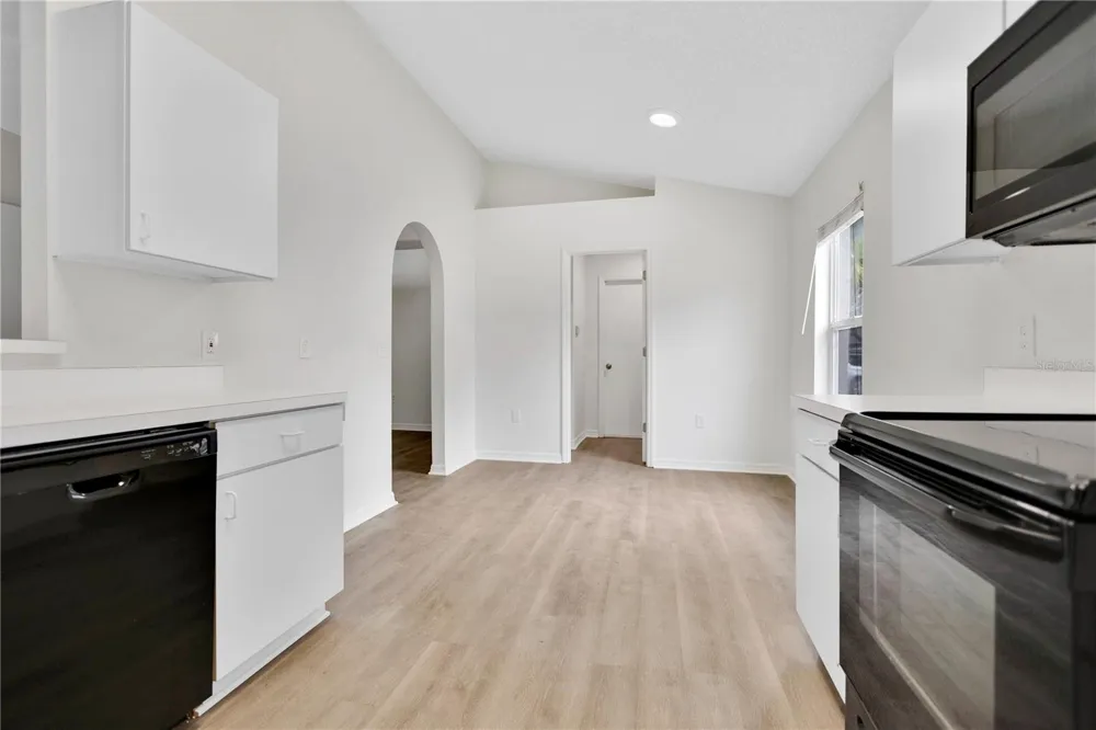6203 VENEZIA PLACE Riverview, FL 33578
