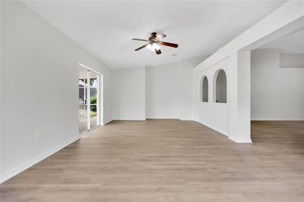 6203 VENEZIA PLACE Riverview, FL 33578