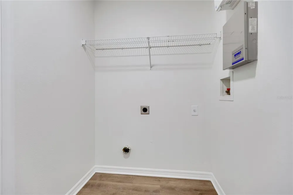 6203 VENEZIA PLACE Riverview, FL 33578