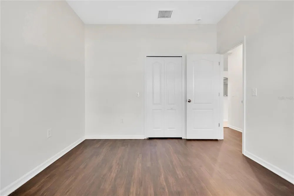 2541 PEEKSKILL ROAD Valrico, FL 33594