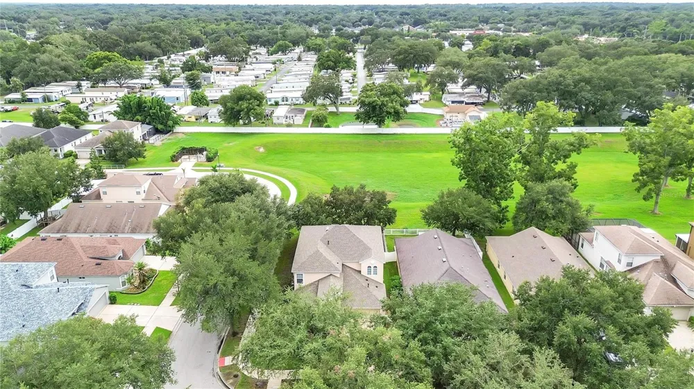 2541 PEEKSKILL ROAD Valrico, FL 33594