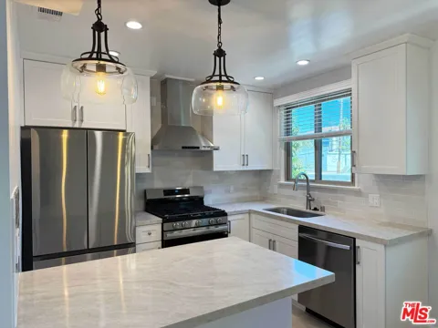 4125 W Toluca Lake Avenue