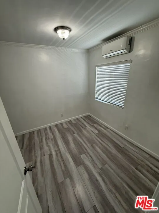 2922 S Budlong Avenue Los Angeles, CA 90007