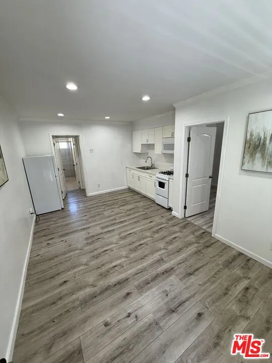 2922 S Budlong Avenue Los Angeles, CA 90007