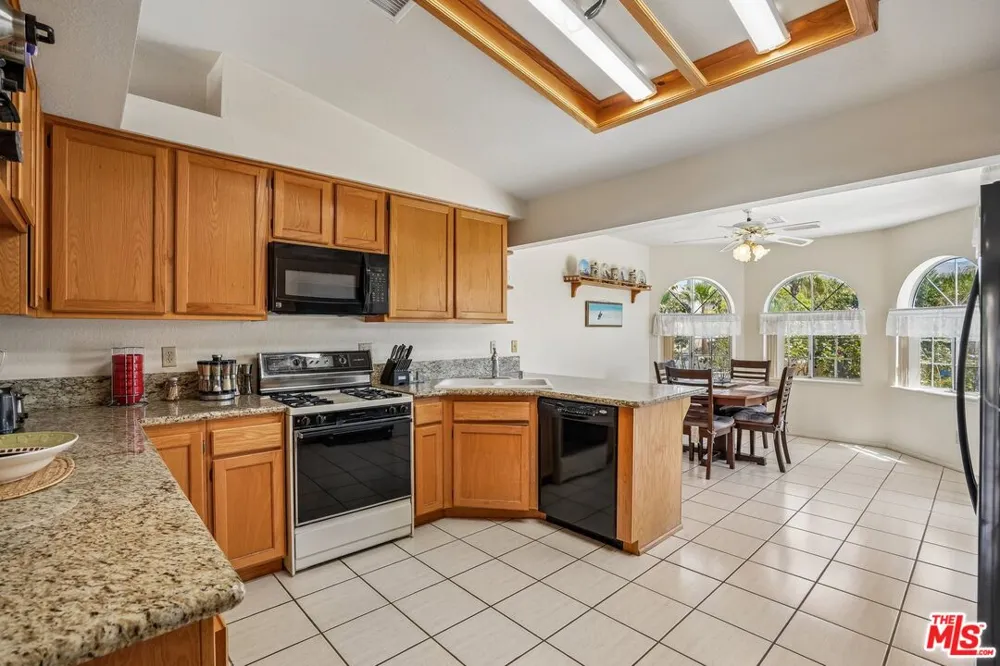 9711 Brookline Avenue Desert Hot Springs, CA 92240