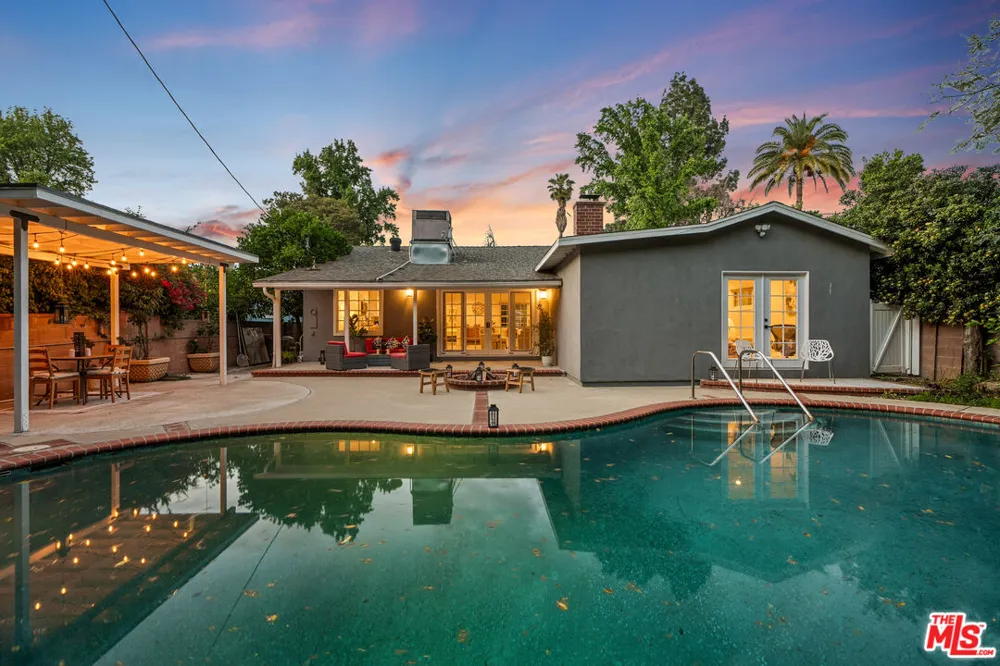14346 Killion Street Los Angeles, CA 91401