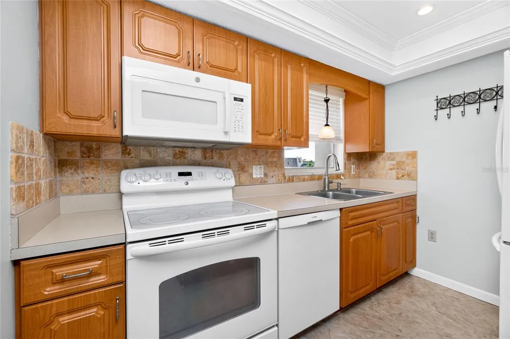 1080 BAL HARBOR BOULEVARD #7C Punta Gorda, FL 33950