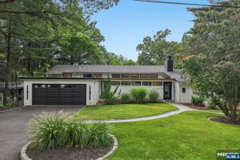 502 Ridgeland Terrace
