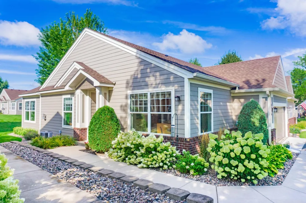 8356 Crabapple Court Victoria, MN 55386