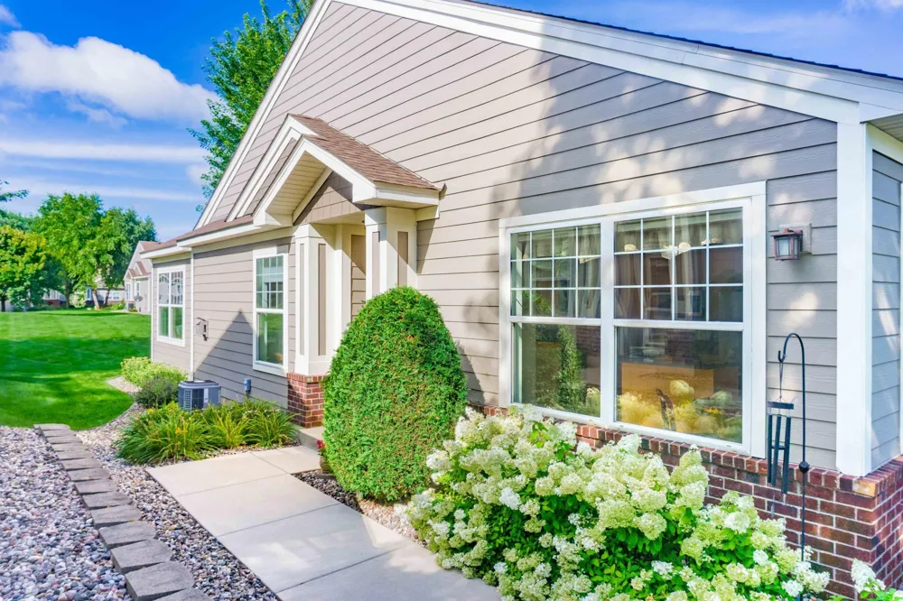 8356 Crabapple Court Victoria, MN 55386