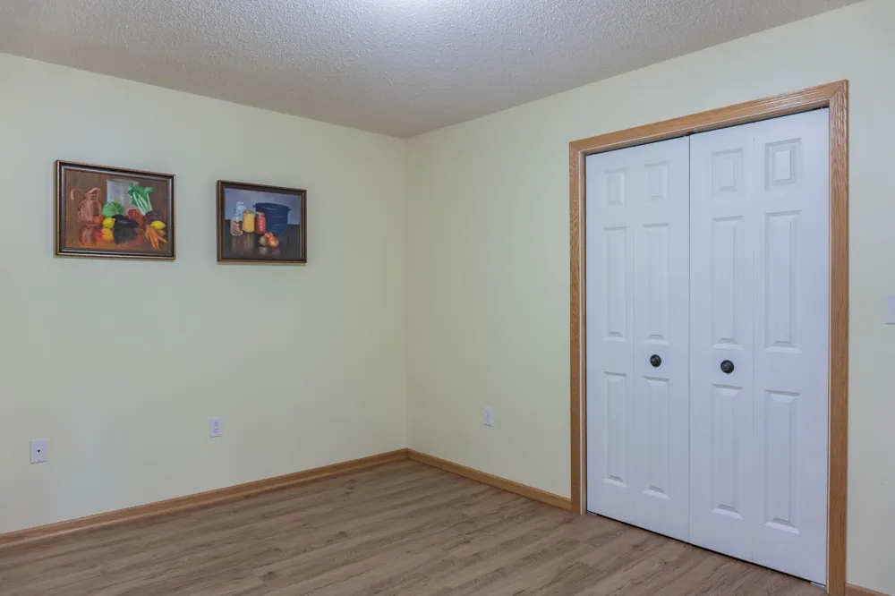 8356 Crabapple Court Victoria, MN 55386