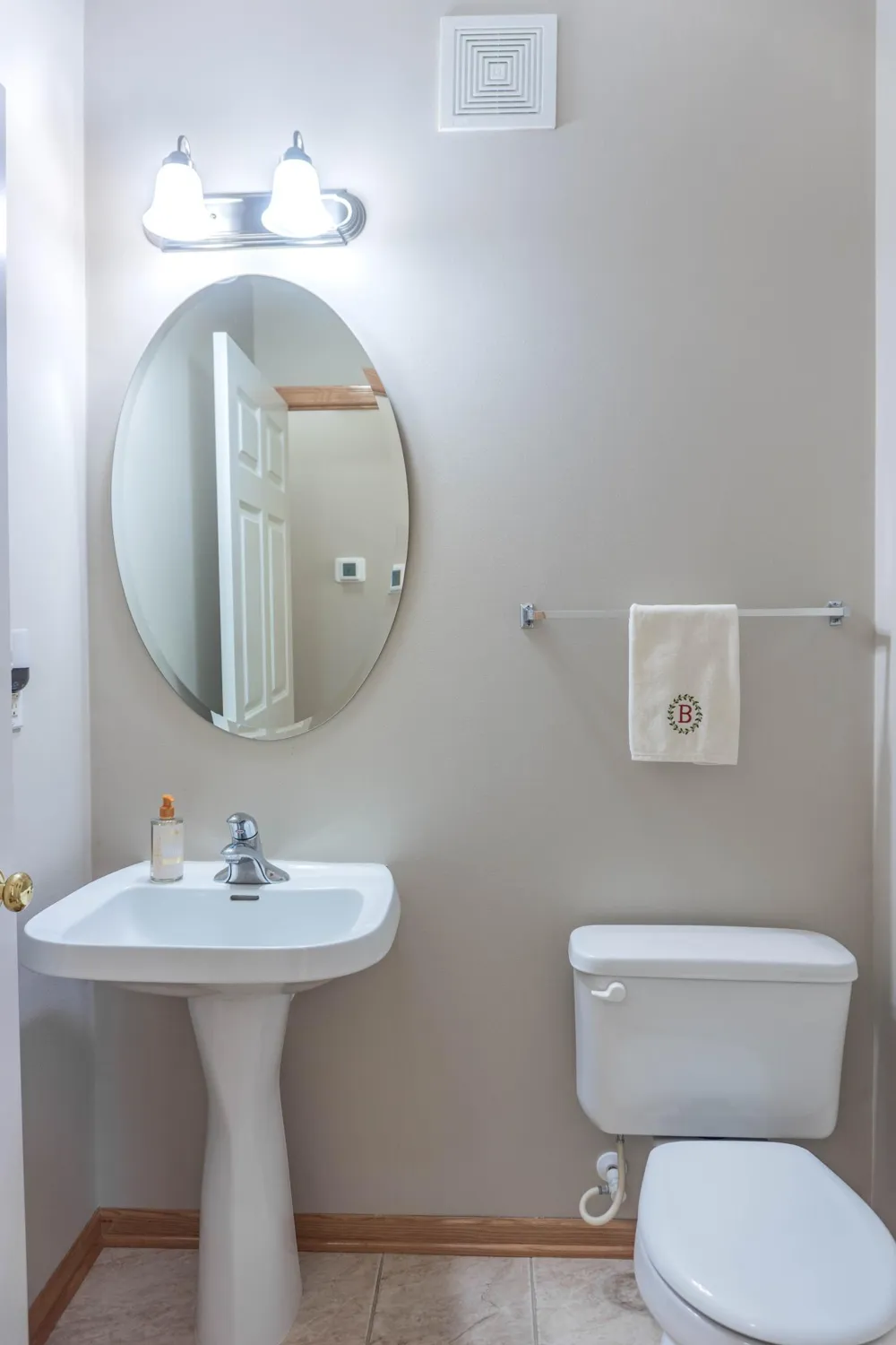 8356 Crabapple Court Victoria, MN 55386