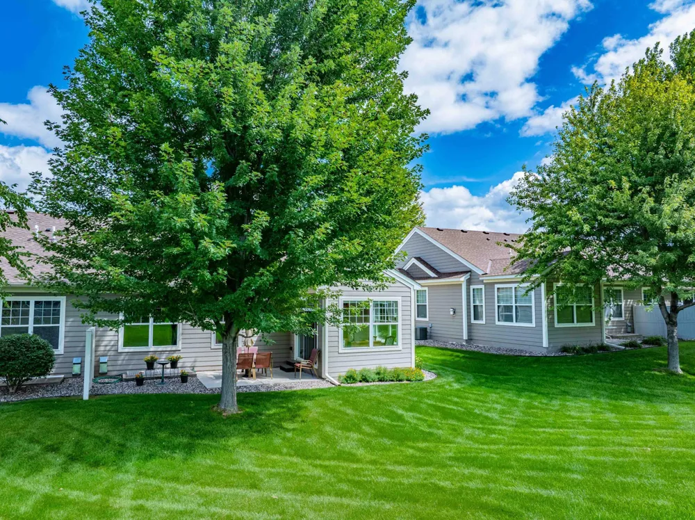 8356 Crabapple Court Victoria, MN 55386