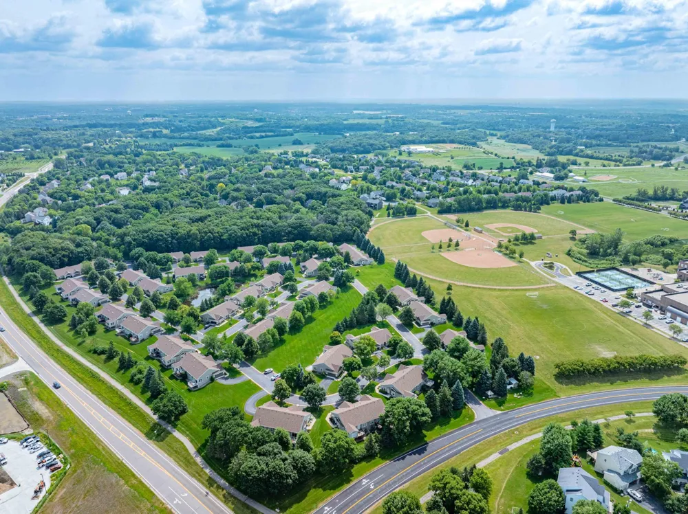 8356 Crabapple Court Victoria, MN 55386