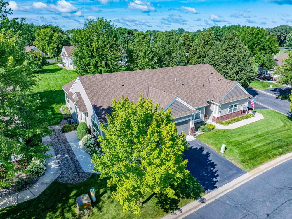 8356 Crabapple Court Victoria, MN 55386