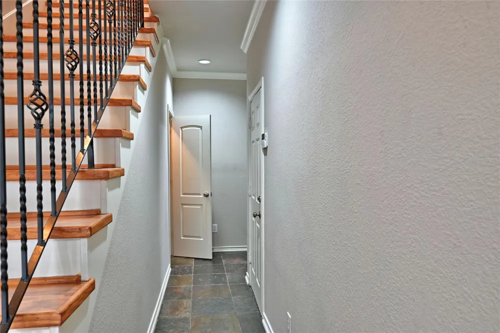 5411 Kansas Street Houston, TX 77007